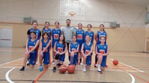 Birla Carbon Spain sponsors the Bezana-Soto womens basketball team with new sports kits